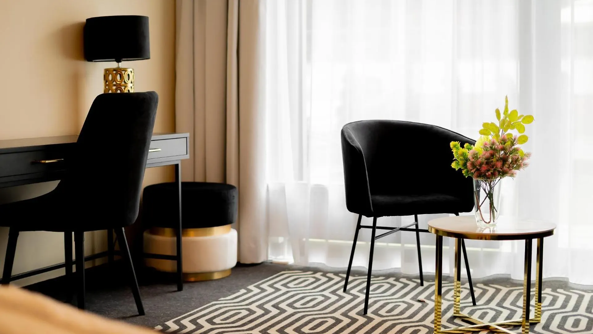 Lulu Apartments - Rosa - Studio Hotelowe Z Klimatyzacja I Konsola Ps4 - Solny Resort Kolobrzeg